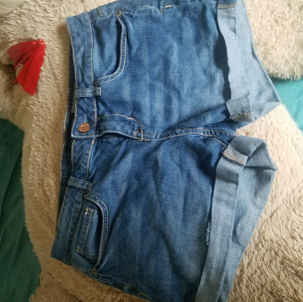 Aeropostale midi shorts
